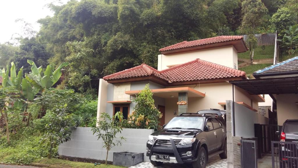 Villa Roemi Bandung Barat photo