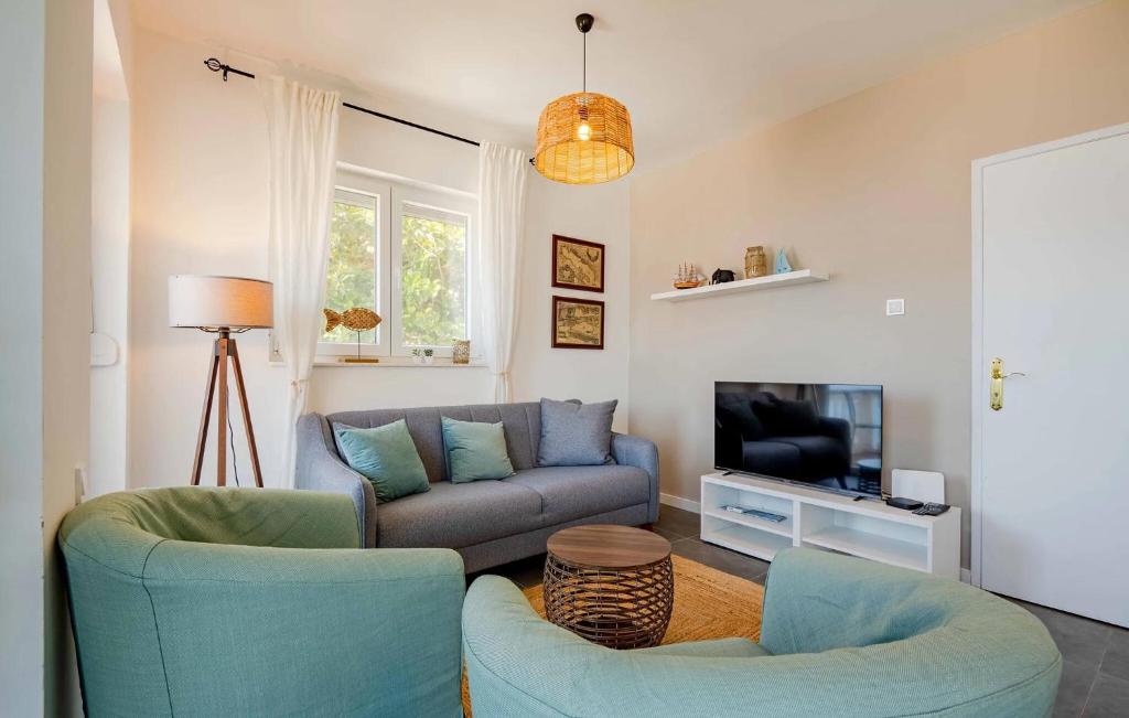 Cozy Home In Tivat With House A Panoramic View - 5