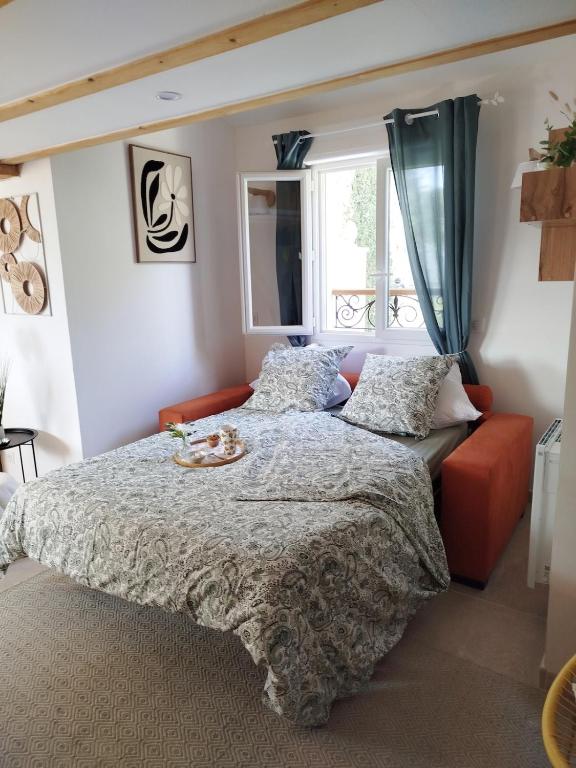 Cozy, bright, air-conditioned 2-room apartment with mezzanine & terrace - 4