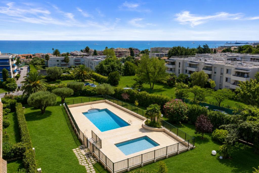 Le Thalassa - Spacious - Sea View - AC - Parking - Pool - 1