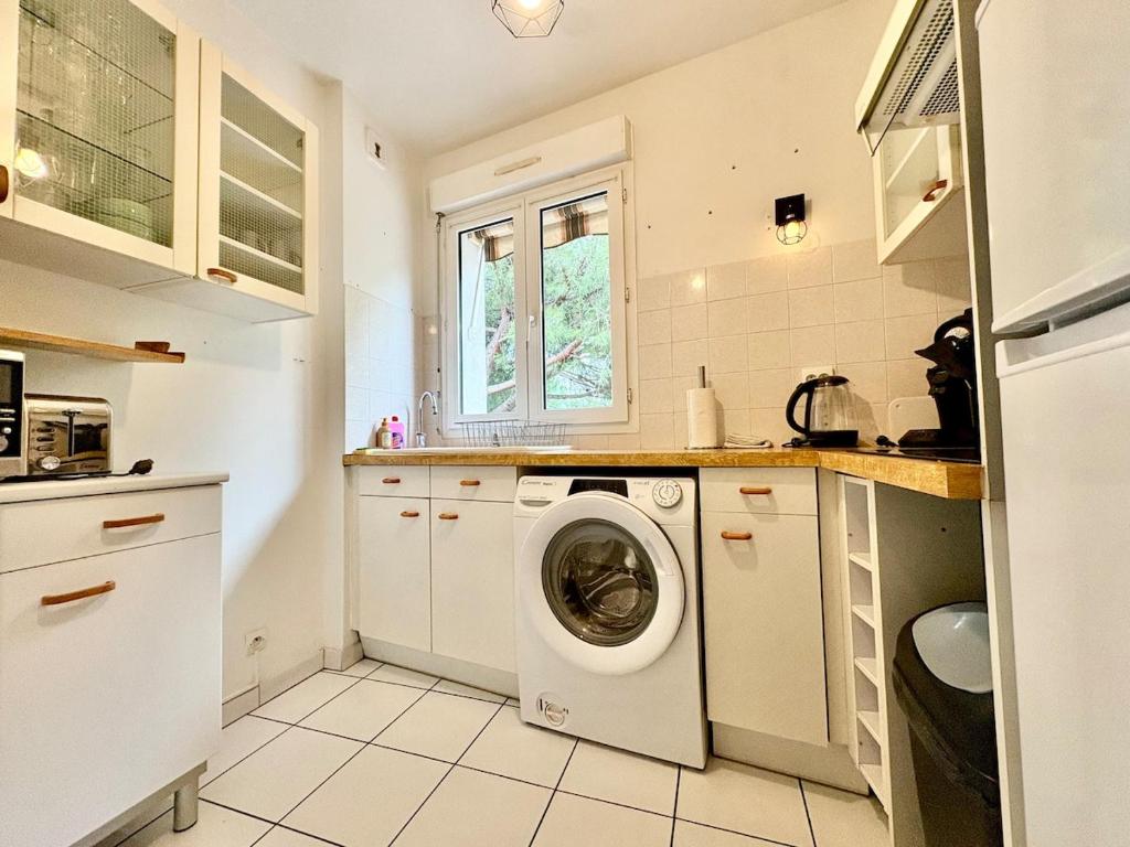 Appartement 1 chambre, balcon, proche des plages - 2