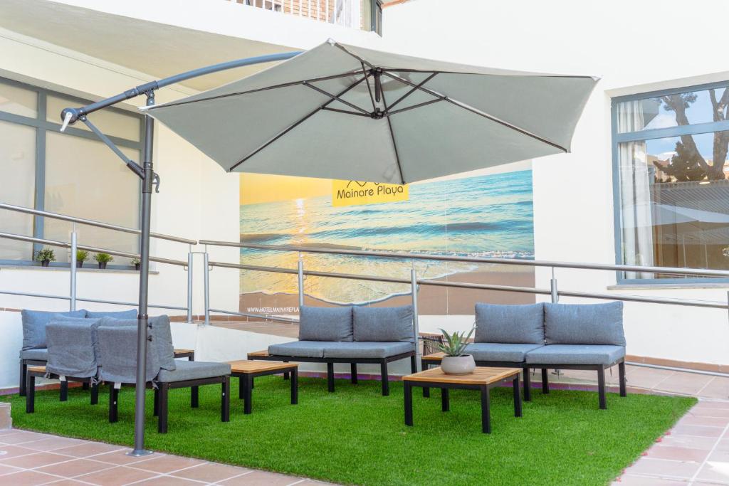 Hotel Mainare Playa — Hotel building in Fuengirola, Andalusia