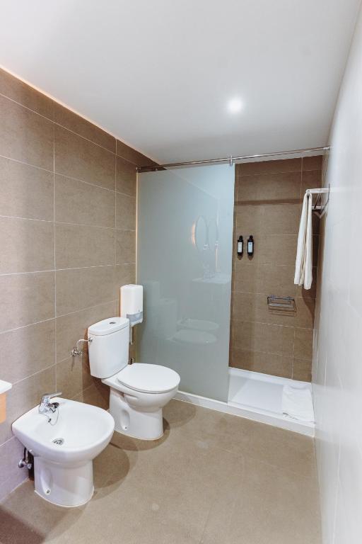 Hotel Mainare Playa — Hotel rooms in Fuengirola, Andalusia