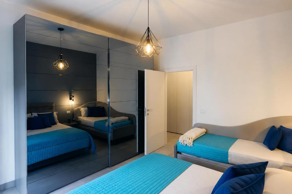 Sorrento City Apartment - 4