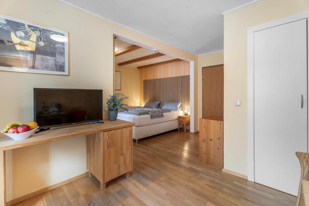 Hotel Alpenrose - 3