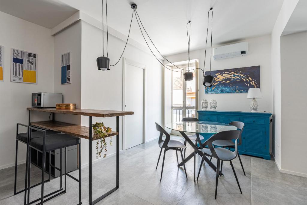 Ballarò Duplex with Terrace by Wonderful Italy - 3