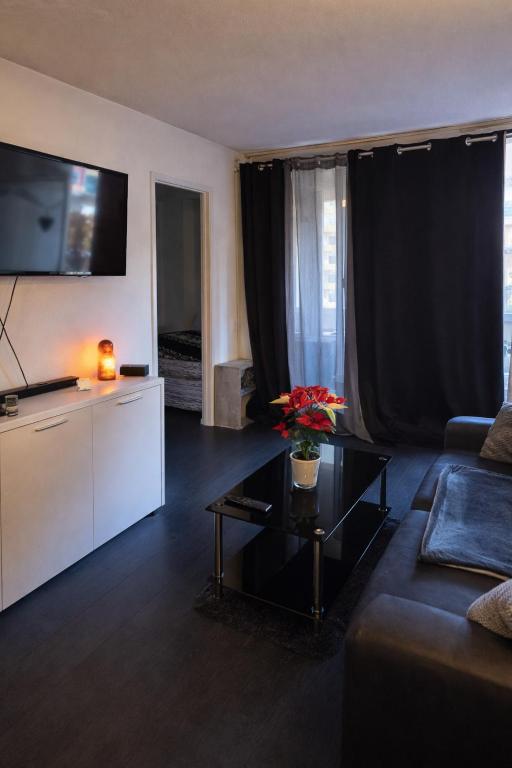 Studio dans résidence avec piscine à 50m de la mer - 3