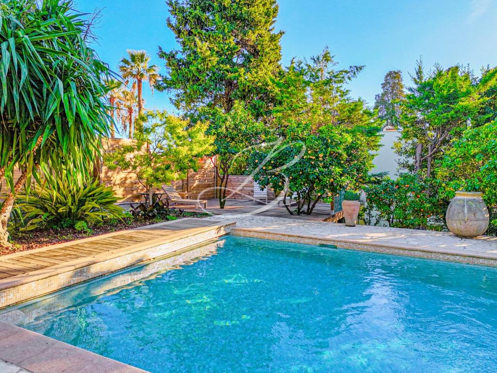Villa Pleiades - Large Pool 6 Bedrooms 12 Guests - 3