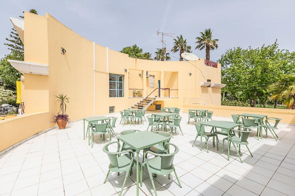 Balcony/terrace, HI Faro – Pousada de Juventude in Faro