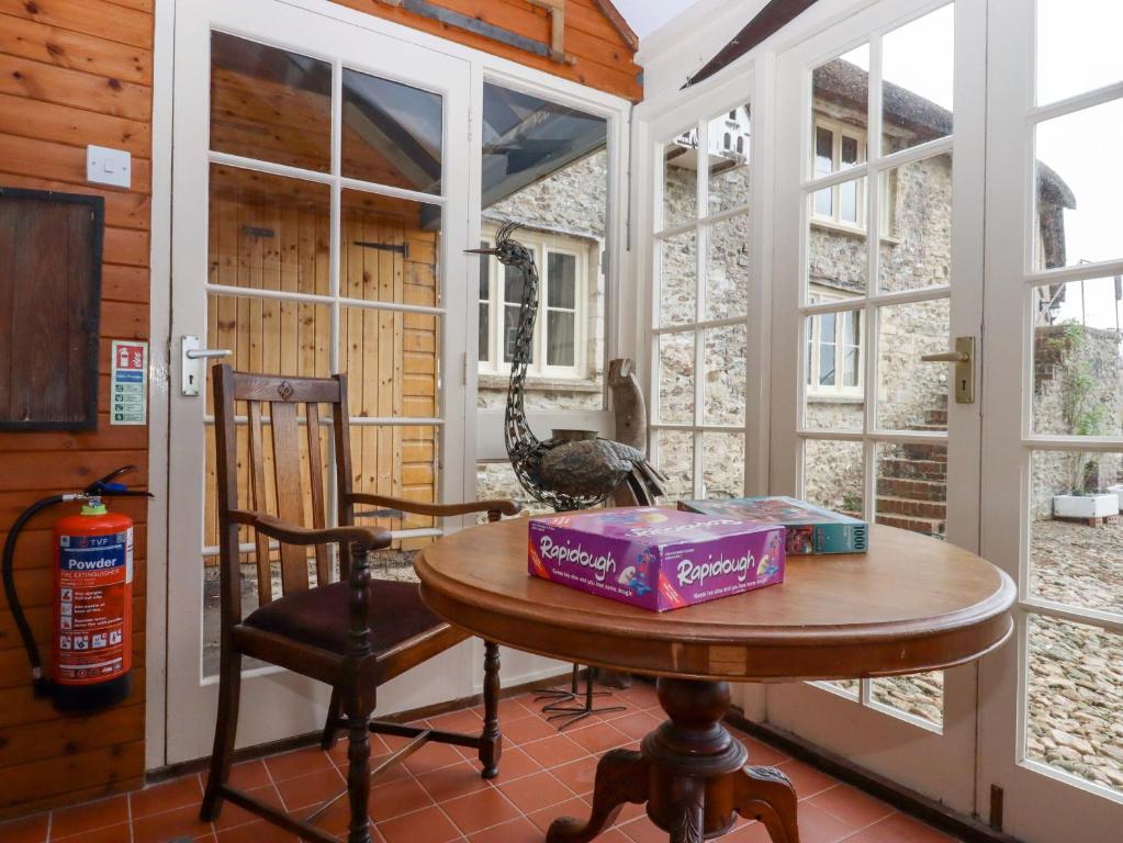 Hornshayne Farmhouse, Northleigh photo 7