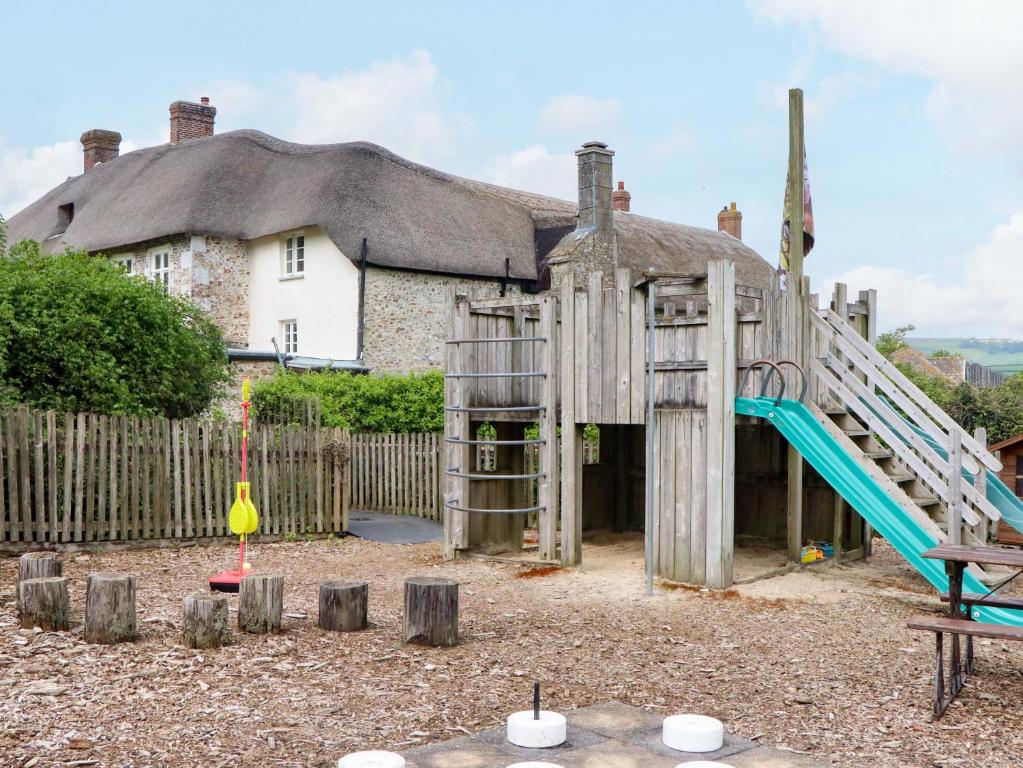 Hornshayne Farmhouse, Northleigh photo 8