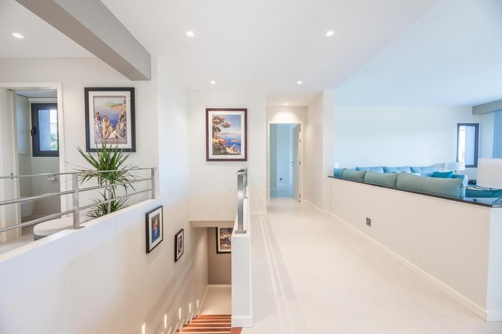 Villa BIANCA 350m2, 5 Suites, Sea View Pool - 4