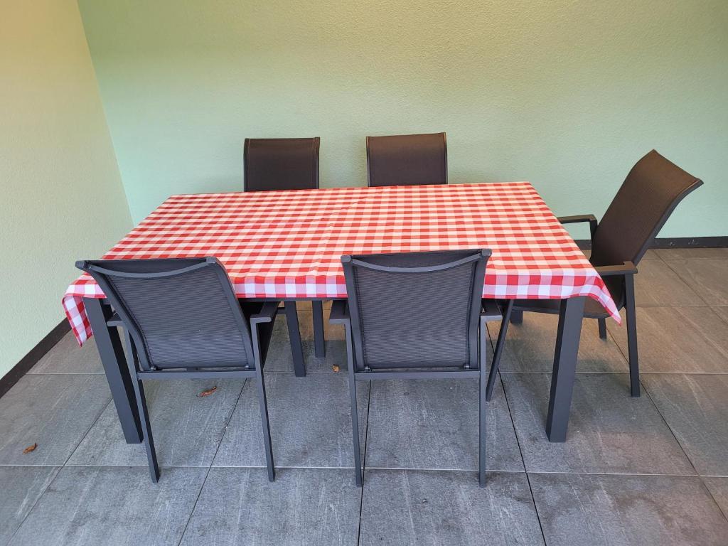 Garten-Wohnung in Adligenswil - 5