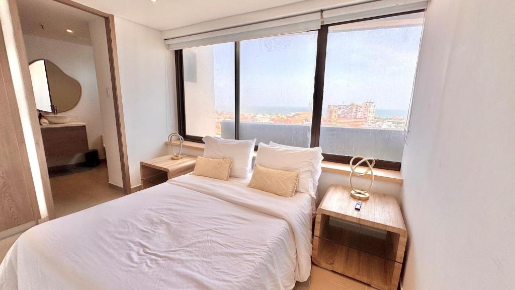 1BR Loft | Old Town View + 2 Baths - 3