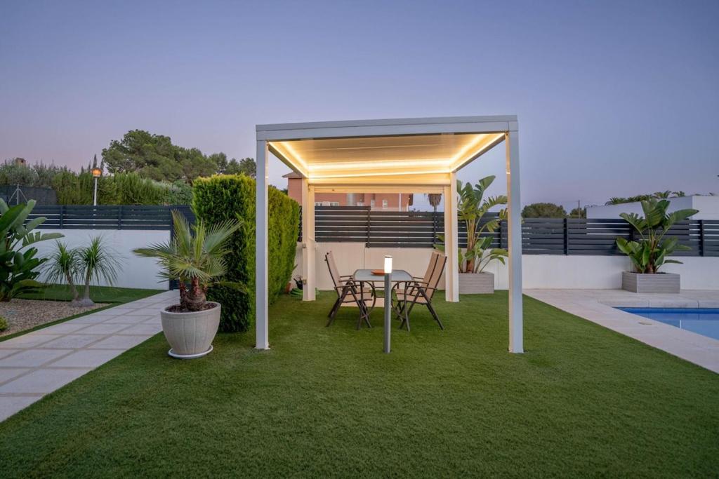 Luxury Villa in Santa Pola Costa Blanca - 5