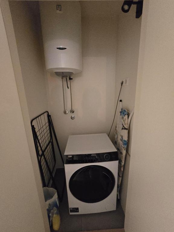 Aria Lux Apartment 1 BDR - 2
