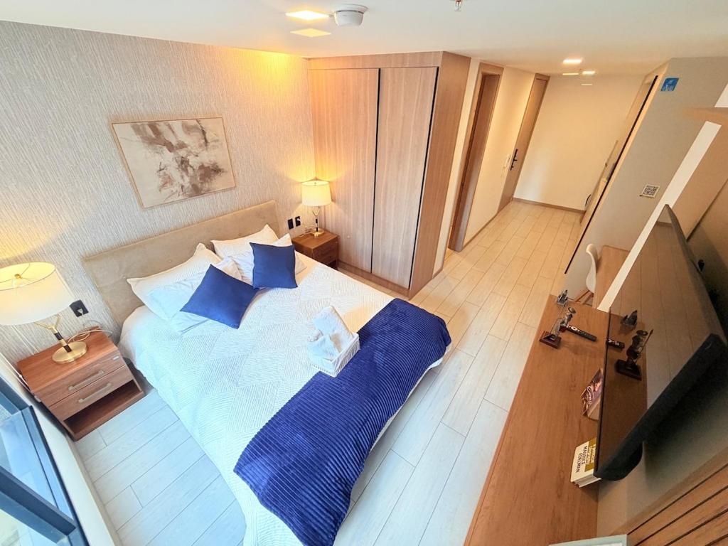 Modern Executive Studio La Carolina Quito - 1