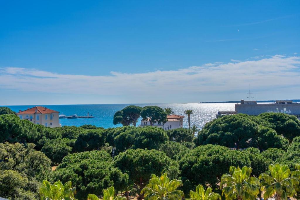 Pinede Sea View Lux - 1