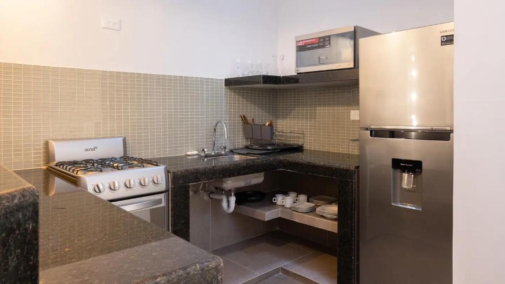 Studio centrico con terraza - 4