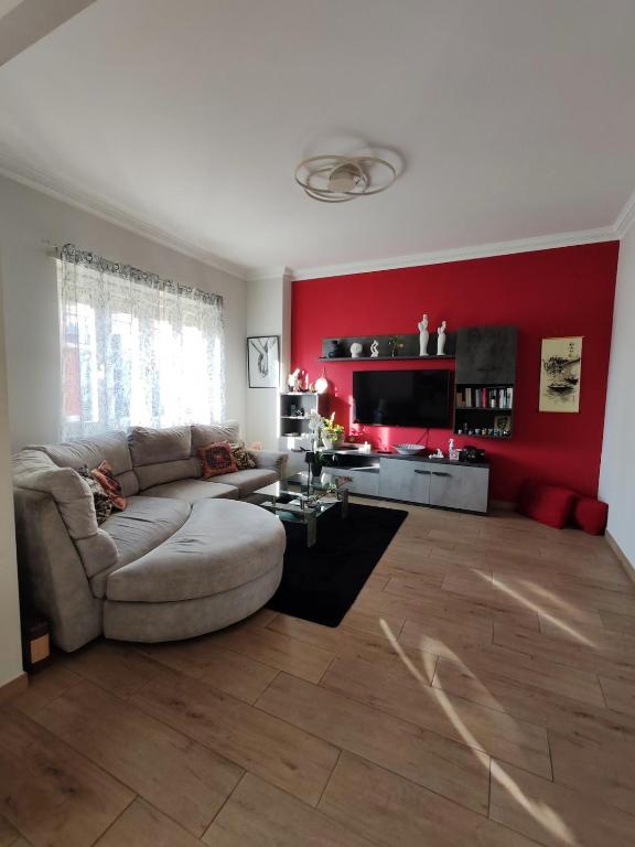 Terrace Apartment Near Metro & Free Parking - 4