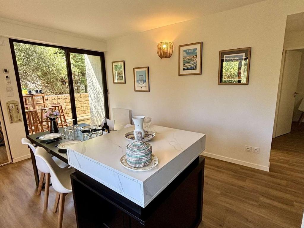 Appartement climatisé proche plage - 6 pers. - FR-1-845-28 - 2
