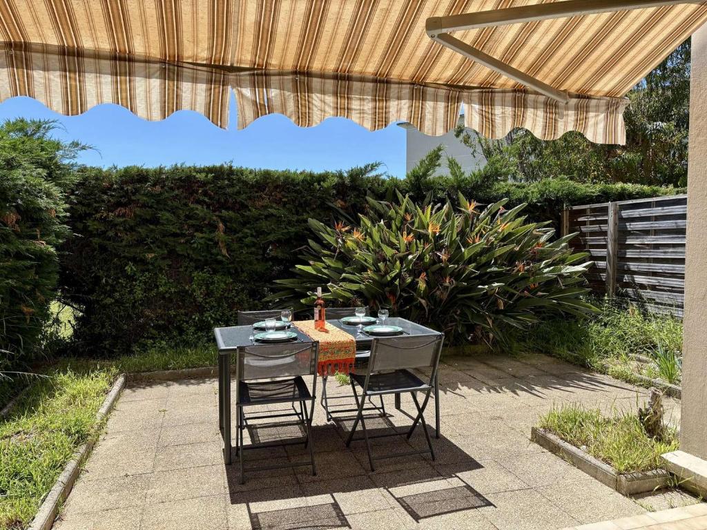 Appartement avec clim et piscine - 3 pers. - FR-1-252-203 - 1