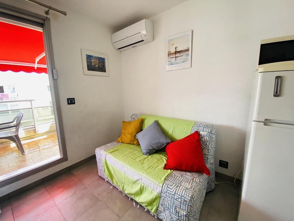Studio climatisé avec terrasse, proche plage - 2 pers. - FR-1-874-89 - 2