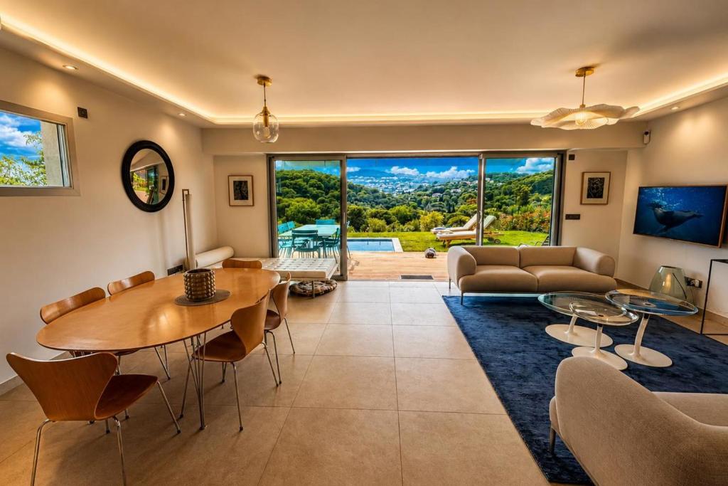 Villa contemporaine de standing Antibes 3 Chbres - 6 Pers - PiscineParking - 3