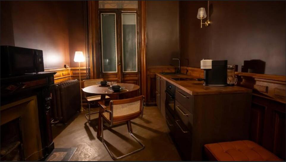 Apartment with a secret bedroom - 4
