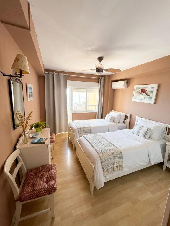 Sea Views from Every Room - Fuengirola Beachfront - 5