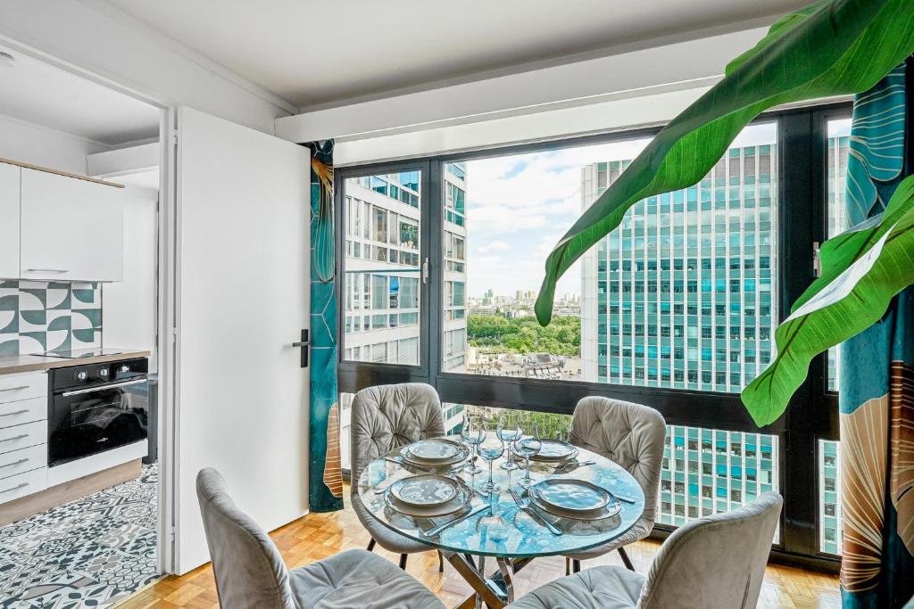 Paris Montparnasse Panoramic View, 3 Beds, Metro 4, 6, 12, 13 - 1
