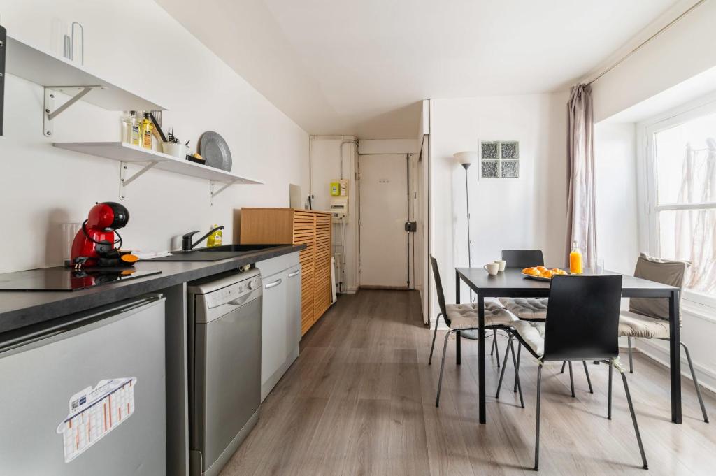 Grand Studio tout confort - Republique Paris 10 - 1