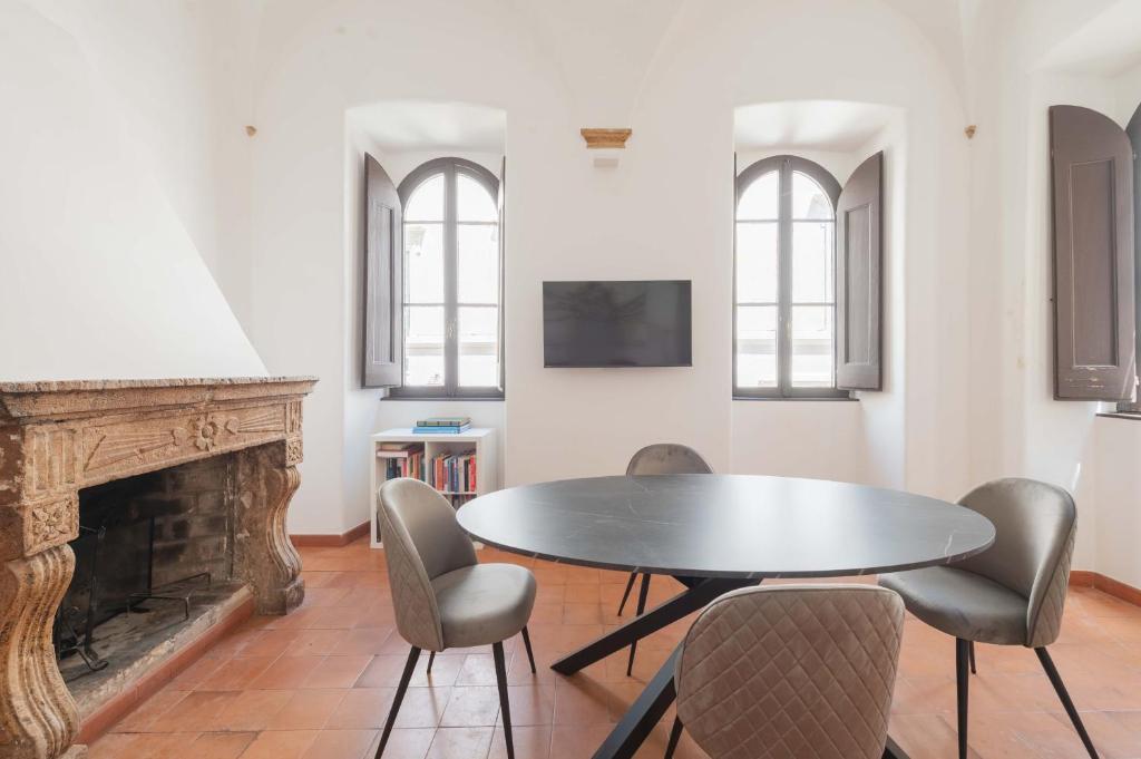 Heart of Rome - Piazza Navona by Nosdom Properties - 5