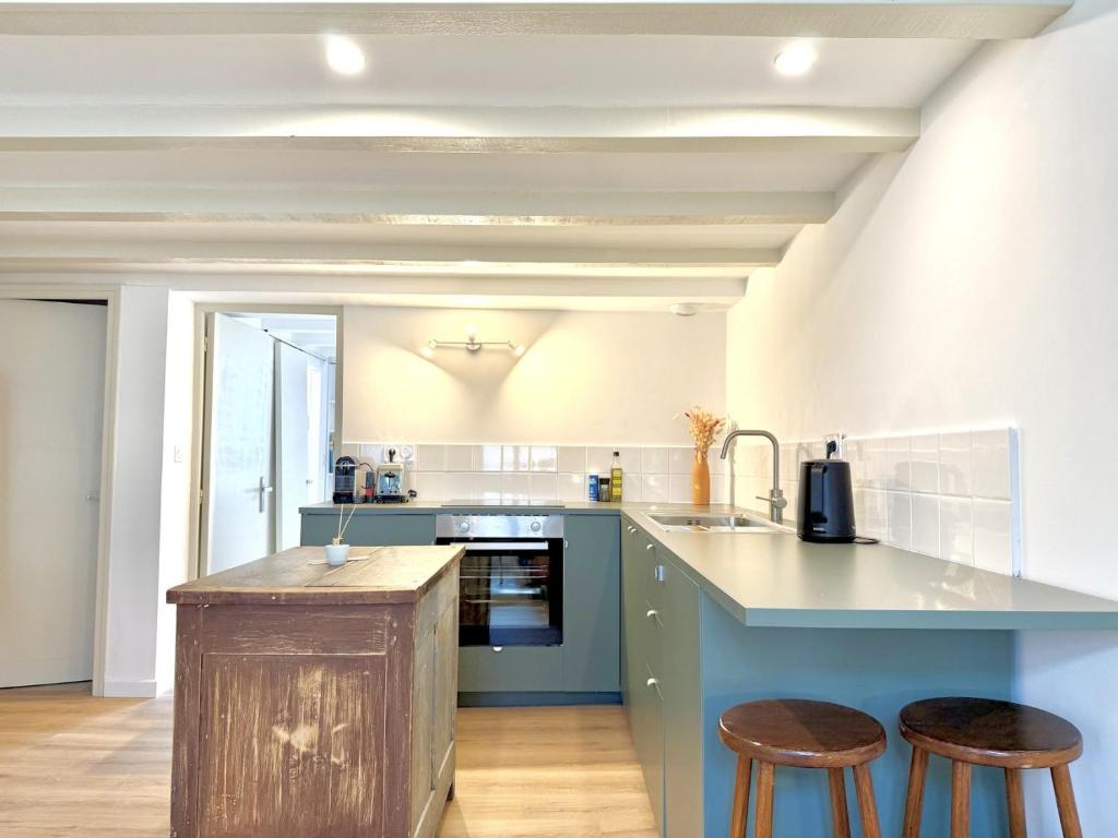 Les Suites du Richelieu, climatisées , 4 pers,à Nîmes - 4
