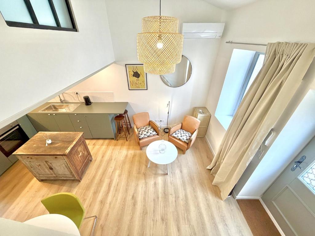 Les Suites du Richelieu, climatisées , 4 pers,à Nîmes - 5