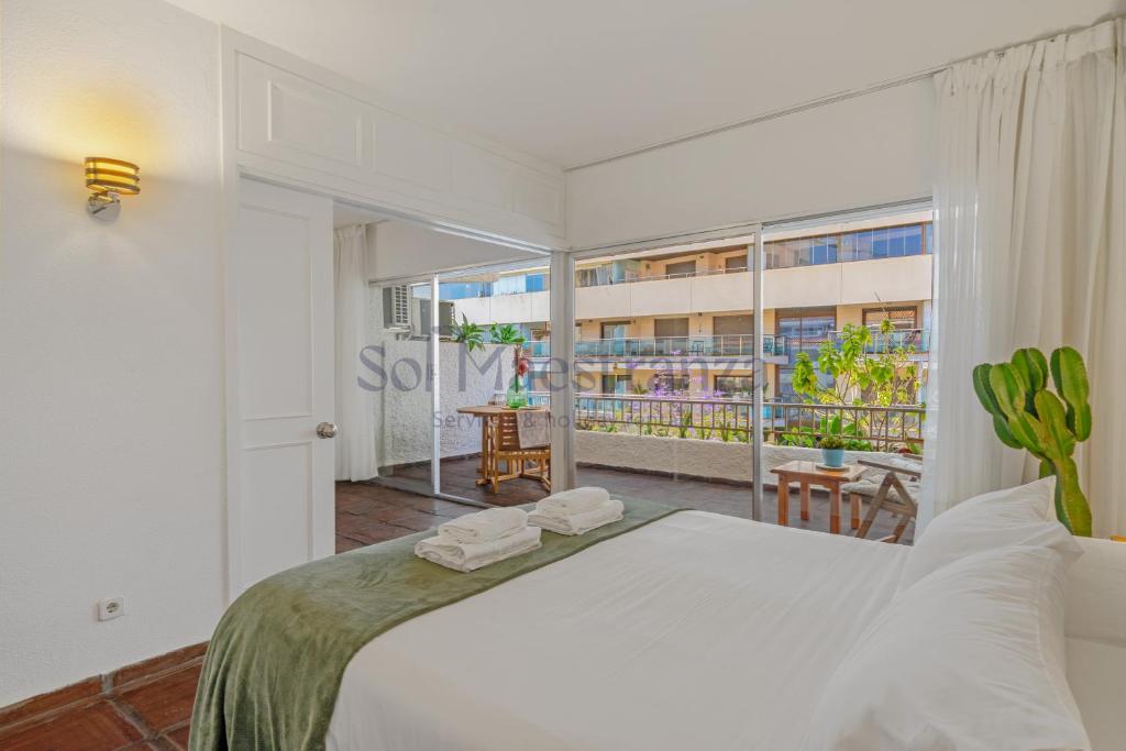 Marbella Bliss Apartment, Terrace, Pool & Beach - 5