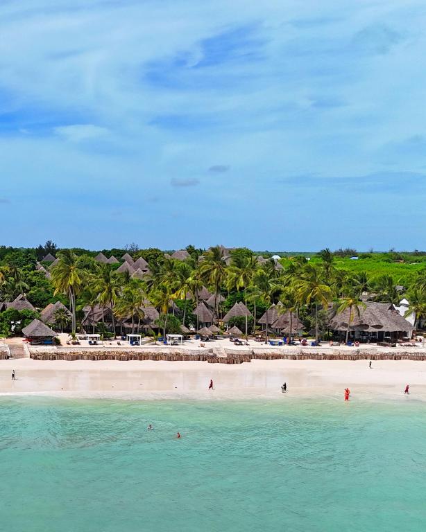Sultan Sands Island Resort & Spa — Beach in Kiwengwa, Zanzibar North