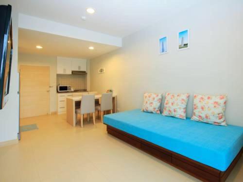 The Sea Condo photo