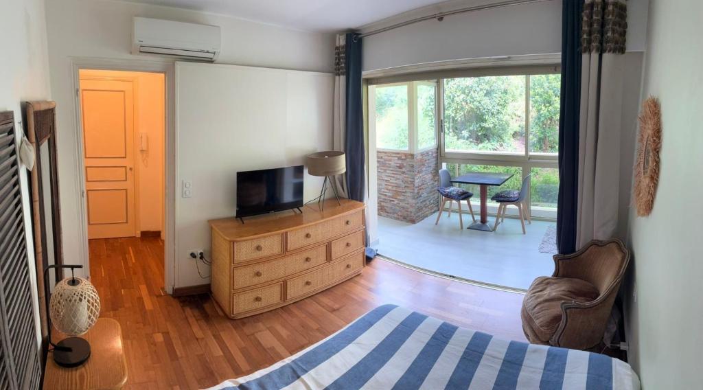 Ref GALA 2B - Palmes d'Or Properties - 2