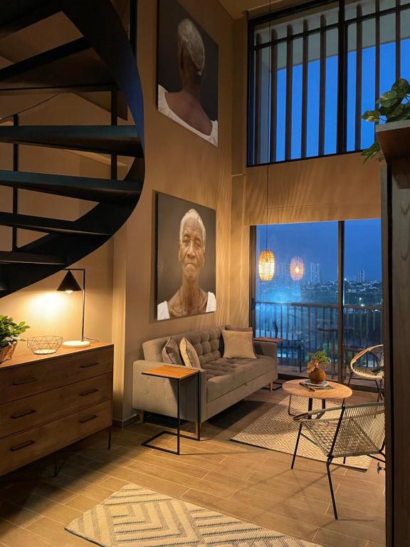 Artful Loft in the Heart of Historic Center - 1