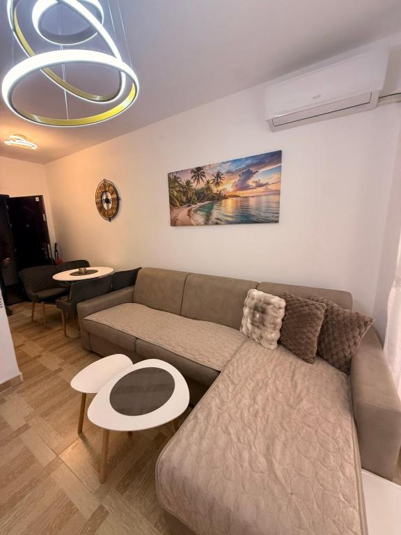 Modern Apartment - 2