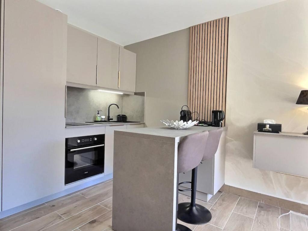 Le Ptit Cocon - Élégant appartement avec terrasse - 2