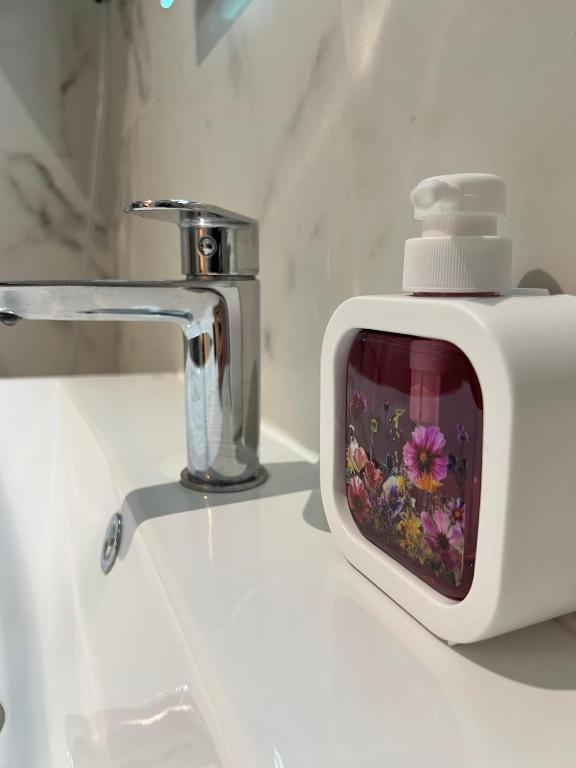 Orchid Luxury Residance - 3