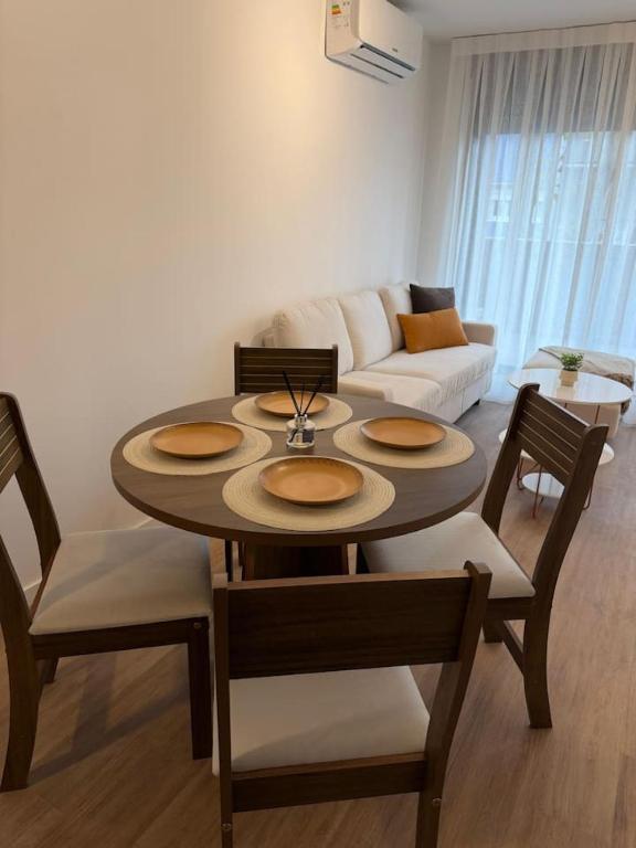 Luminoso apartamento con balcon y garage - 1