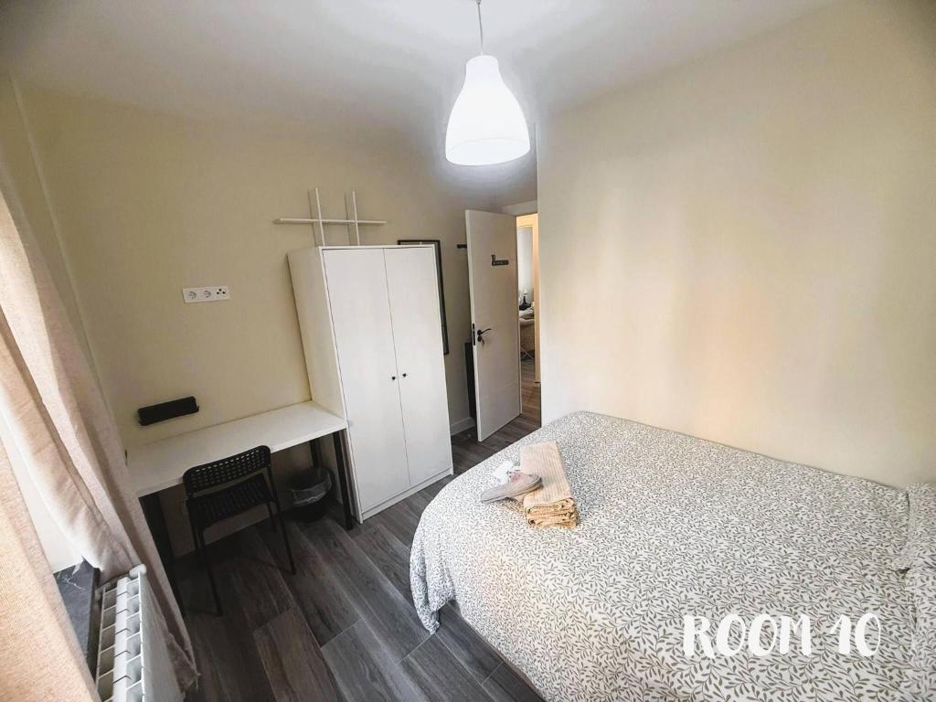 Cozy Guest Room in Central Madrid - Perfect for Professionals - 4