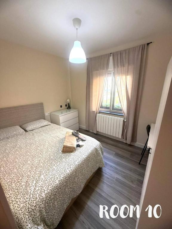 Cozy Guest Room in Central Madrid - Perfect for Professionals - 3