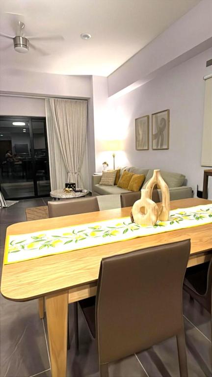 Akoya Sky Living de Lujo frente Playa y Malecón - 3