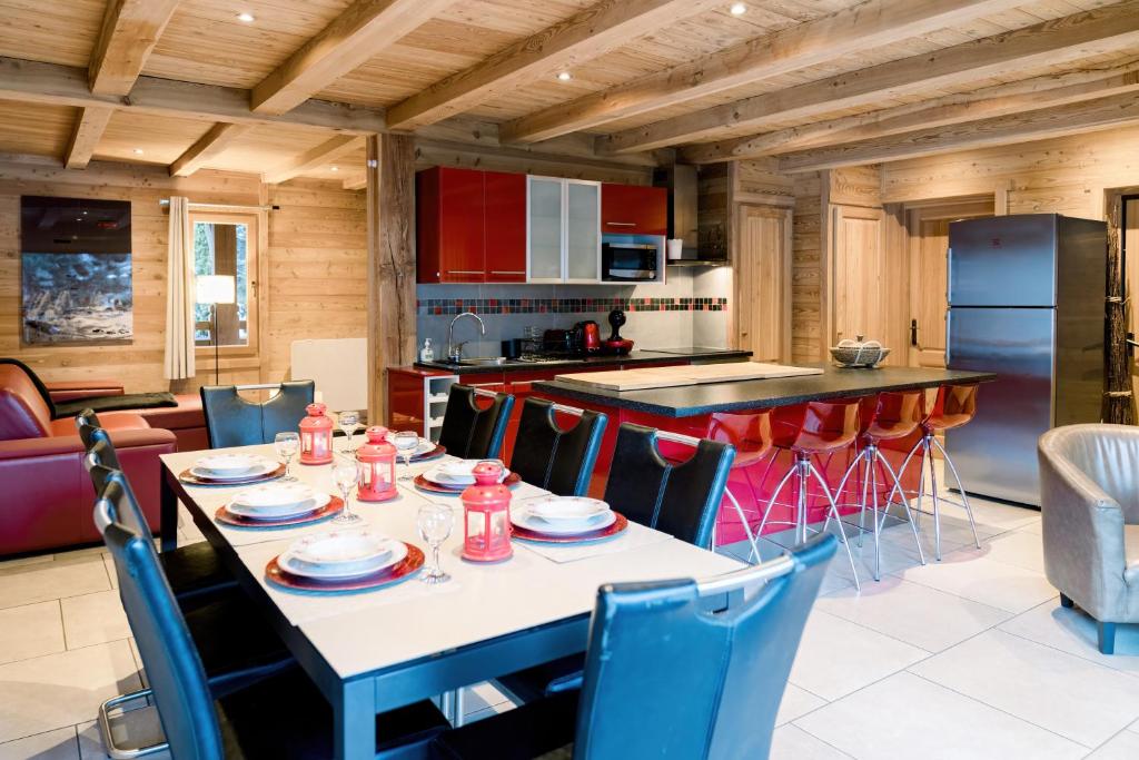 CHALET EVEREST Les CHALETS D'HINOUKA SERRE CHEVALIER-CHANTEMERLE 200 m des pistes - 2