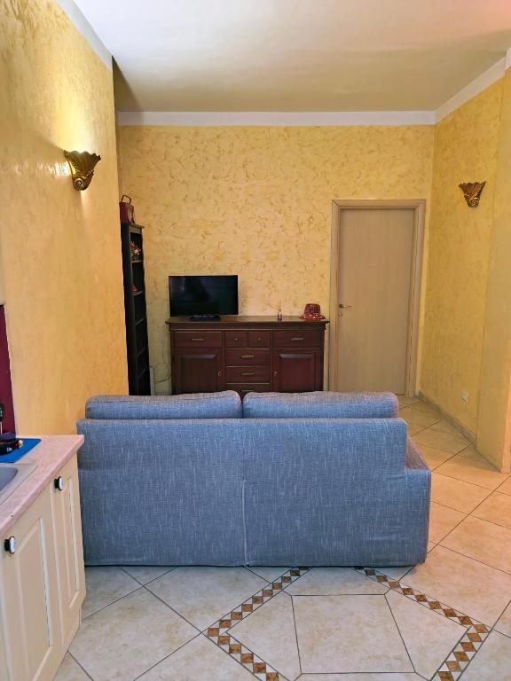 Home Maria Antonietta - 4