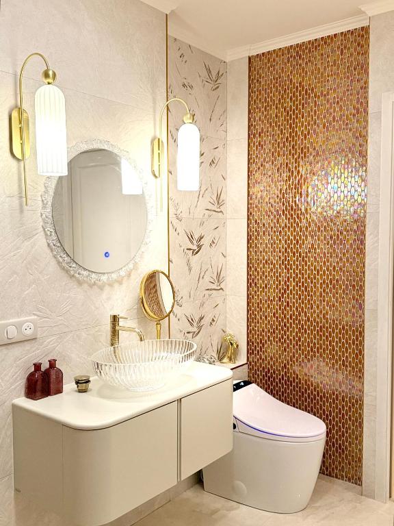Monaco 2bdr luxury apartment, private garden&pool - 2